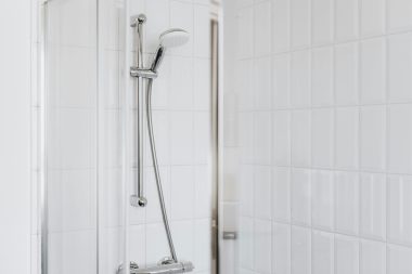 Kamar Mandi Bocor