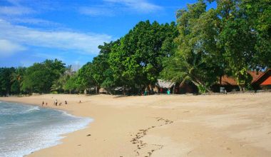 pantai dekat merak banten